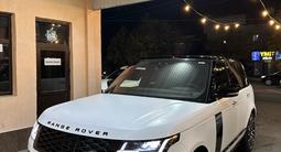 Land Rover Range Rover 2018 года за 40 000 000 тг. в Алматы – фото 2