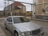 Mercedes-Benz C 200 1998 года за 3 000 000 тг. в Кульсары – фото 2