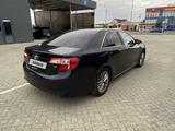 Toyota Camry 2013 года за 7 500 000 тг. в Атырау – фото 3