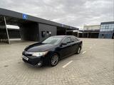 Toyota Camry 2013 года за 7 500 000 тг. в Атырау – фото 2