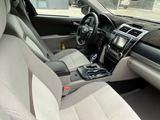 Toyota Camry 2013 года за 7 500 000 тг. в Атырау – фото 5