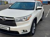 Toyota Highlander 2014 годаfor17 000 000 тг. в Шымкент