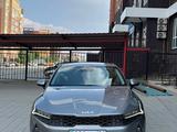 Kia K5 2022 года за 10 500 000 тг. в Актобе