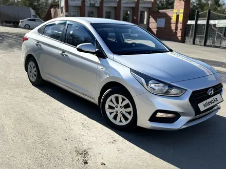 Hyundai Accent 2017 года за 7 100 000 тг. в Костанай – фото 3