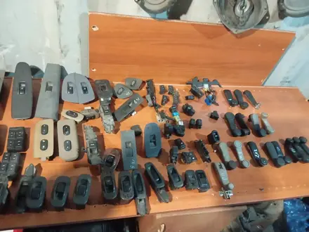 Блок управления стеклоподьемник за 10 000 тг. в Астана – фото 6