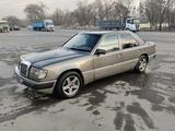 Mercedes-Benz E 260 1992 годаүшін1 100 000 тг. в Алматы – фото 2