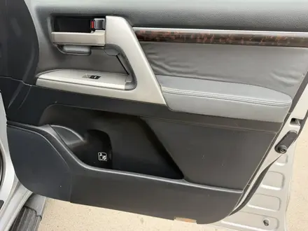 Toyota Land Cruiser 2008 года за 14 800 000 тг. в Астана – фото 20