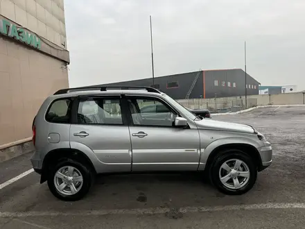 Chevrolet Niva 2018 года за 5 980 000 тг. в Алматы – фото 76