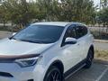 Toyota RAV4 2019 года за 14 000 000 тг. в Атырау – фото 3