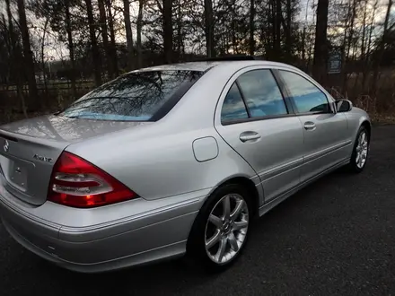 Mercedes-Benz C 240 2005 года за 777 000 тг. в Павлодар