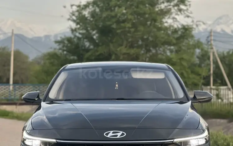 Hyundai Elantra 2024 годаүшін9 500 000 тг. в Алматы