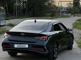 Hyundai Elantra 2023 года за 9 500 000 тг. в Алматы – фото 4