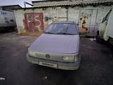 Volkswagen Passat 1993 года за 900 000 тг. в Усть-Каменогорск – фото 2