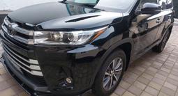 Toyota Highlander 2017 года за 18 500 000 тг. в Алматы