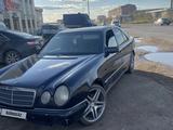 Mercedes-Benz E 280 1996 годаүшін2 600 000 тг. в Жезказган