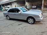 Mercedes-Benz E 280 1997 года за 3 200 000 тг. в Туркестан – фото 2