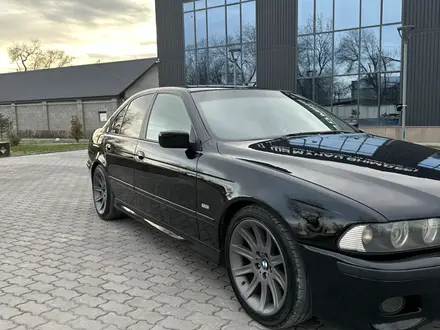 BMW 528 1997 года за 4 200 000 тг. в Шу – фото 3