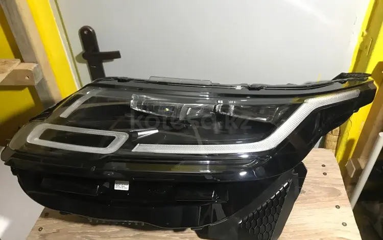 Фара левая Land Rover Range Rover Velar за 300 000 тг. в Астана