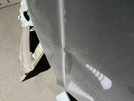 БУ капот на Toyota Land Cruiser 200 за 100 000 тг. в Караганда – фото 2