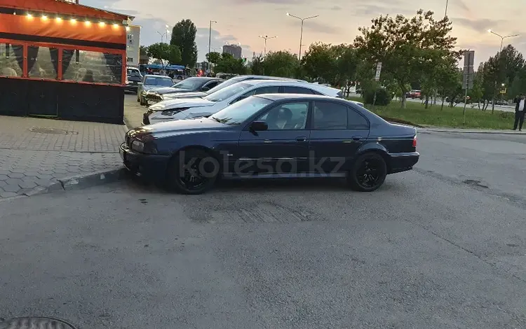 BMW 528 1999 года за 3 400 000 тг. в Астана