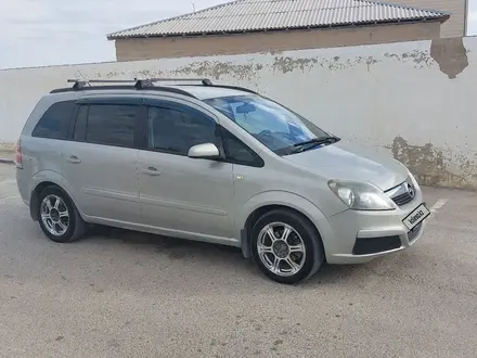 Opel Zafira 2006 года за 3 400 000 тг. в Жанаозен