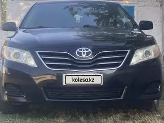 Toyota Camry, 2011