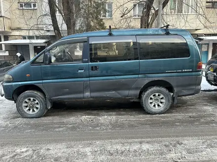 Mitsubishi Delica 1995 года за 750 000 тг. в Алматы – фото 4