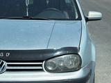 Volkswagen Golf 2000 года за 2 100 000 тг. в Алматы
