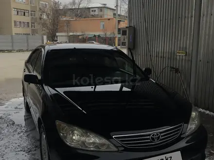 Toyota Camry 2005 года за 5 200 000 тг. в Тараз