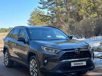 Toyota RAV4 2019 года за 15 800 000 тг. в Астана