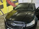 Chevrolet Cruze 2012 года за 3 600 000 тг. в Уральск – фото 2