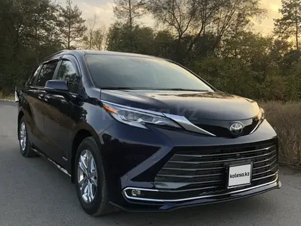Toyota Sienna 2021 года за 28 000 000 тг. в Алматы – фото 11