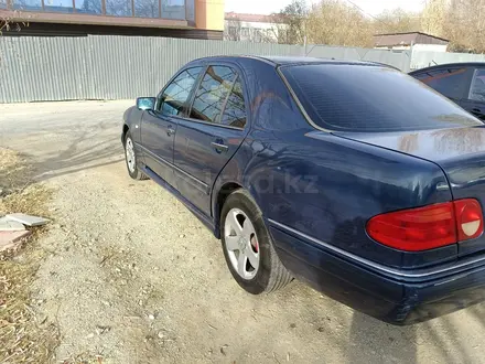 Mercedes-Benz E 280 1995 года за 2 300 000 тг. в Кызылорда – фото 5