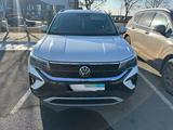 Volkswagen Taos 2021 года за 10 800 000 тг. в Астана
