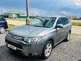 Mitsubishi Outlander 2013 годаfor6 000 000 тг. в Актобе – фото 2