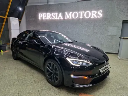 Tesla Model S Plaid 2022 года за 75 000 000 тг. в Алматы