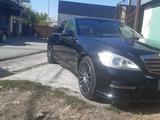 Mercedes-Benz CLS 500 2008 года за 4 000 000 тг. в Шымкент – фото 4