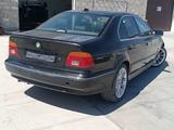 BMW 528 1996 года за 2 000 000 тг. в Атырау – фото 5
