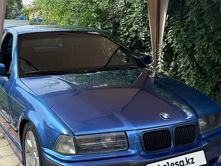 BMW 325 1990 года за 1 450 000 тг. в Алматы – фото 2