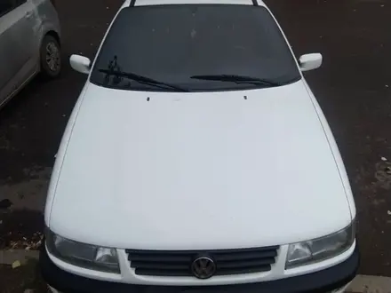 Volkswagen Passat 1994 года за 3 250 000 тг. в Астана – фото 6