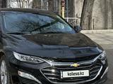 Chevrolet Malibu 2019 года за 8 290 000 тг. в Алматы – фото 5