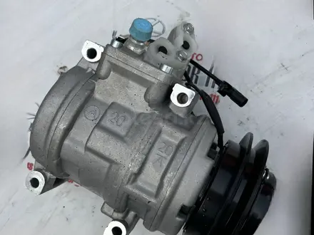 Компрессор кондиционера Toyota Lexus за 111 001 тг. в Атырау