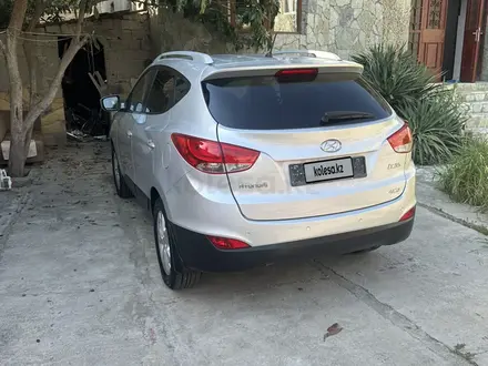 Hyundai Tucson 2012 года за 4 500 000 тг. в Атырау – фото 2