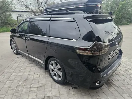 Toyota Sienna 2016 года за 15 500 000 тг. в Алматы – фото 4