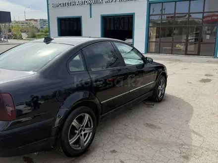 Volkswagen Passat 2001 года за 1 950 000 тг. в Кокшетау – фото 8