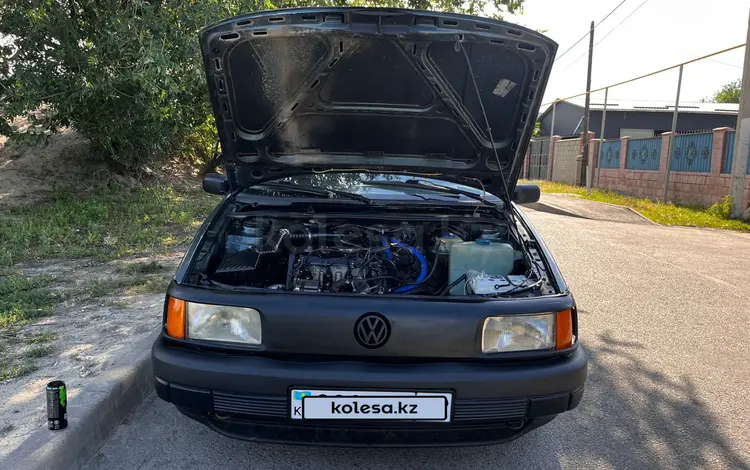Volkswagen Passat 1988 годаүшін1 000 000 тг. в Алматы