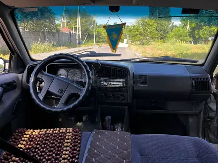 Volkswagen Passat 1988 года за 1 000 000 тг. в Алматы – фото 8