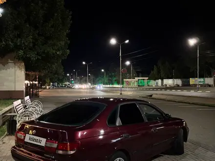 Toyota Carina E 1996 года за 2 200 000 тг. в Шымкент – фото 3