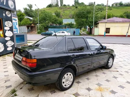 Volkswagen Vento 1993 года за 980 000 тг. в Шымкент – фото 9