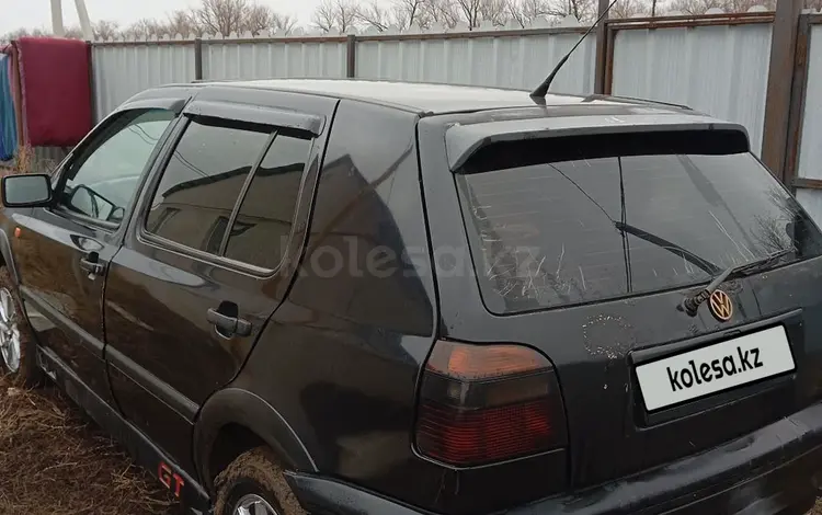 Volkswagen Golf 1992 годаfor1 000 000 тг. в Уральск